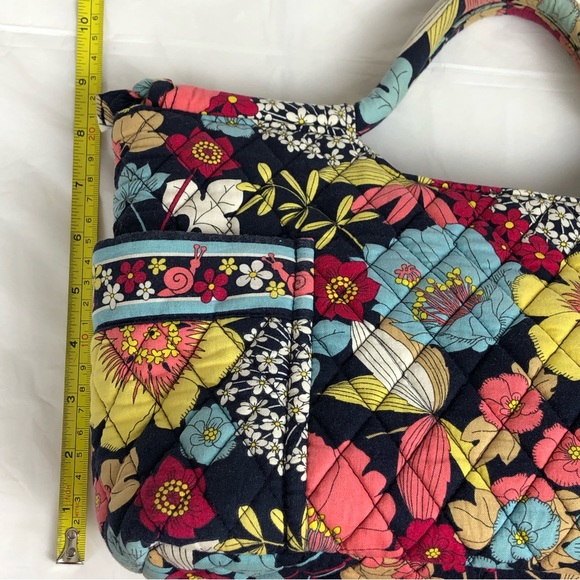 Vera Bradley Happy Snails Pocketbook - Picture 2 of 9